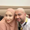 Seleb Naik Haji