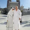 Seleb Naik Haji
