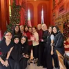 Seleb senior ngumpul rayakan ultah sahabat