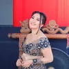 Yeyen Vivia