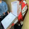 Souvenir Rizky Febian dan Mahalini