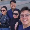 Terry Putri dan Suami yang Bucin Banget