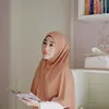 Potret cantik Larissa Chou.