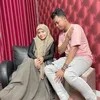 Potret Dinar Candy Berkerudung.