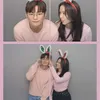 Seo In Guk dan Jisoo BLACKPINK Pakai Bando Kelinci
