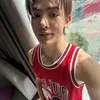 Seonghyeon selca dengan cahaya matahari yang menjadi nilai plus