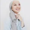 Hijab Selebritis Artis Leher Kritik Cibiran Omelan Netizen