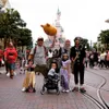 Disneyland Paris Hanung Bramantyo