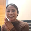 Shareefa Daanish Tersenyum