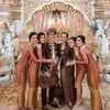 Febby Rastanty Bridesmaid Enzy Storia