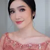 Febby Rastanty Bridesmaid Enzy Storia