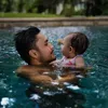 Randy Pangalila Momong Anak