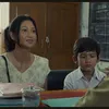 Claresta Taufan dan anak di sekolah di film pangku