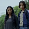 Happy Salma Sebagai Wening dan Putri Marino Sebagai Tirta di Film Tebusan Dosa 
