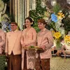 Maia Estianty didampingi Irwan Mussry dan Dul Jaelani