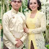 Soimah pakai kebaya kuning