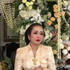 Soimah pakai kebaya