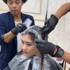Sridevi Warnai Rambut
