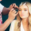 Stella Maxwell, Pacar Lesbian Miley Cyrus