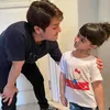 Potret Rizky Billar yang miliki aura kebapakan.