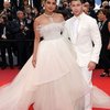 Ini adalah penampilan perdana Priyanka Chopra dan Nick Jonas di ajang Festival Film Cannes. Sebelumnya, pasangan ini belum pernah tampil bareng di acara ini dan tahun 2019 adalah momen perdana Priyanka tampil di red carpet Cannes.