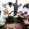 Pemakaman Ibu Rano Karno