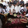 Pemakaman Ibu Rano Karno