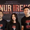 Kaus JANUR IRENG