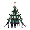 Lagu yang selalu memasuki chart di platform Melon ketika salju pertama kali turun di Korea Selatan ini memang sangat identik dengan natal. Meskipun lagu ini mengisahkan mengenai sepasang kekasih yang putus di hari natal, lagu ini cocok temanimu sepanjang hari natal.