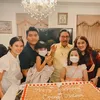 Kedekatan Hotma Sitompul dengan Cucu