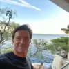 7 Potret Hugh Jackman Yang Selalu Nampak Fit
