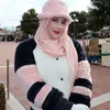 Gaya Liburan Tasyi Athasyia