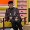 Sule pakai batik