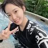 Idol K-Pop Asyik Berenang di Indonesia
