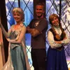 Liburan Artis Hollywood di Disneyland