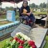 Suti Karno di kuburan