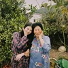 Suzy Foto Bareng Nenek