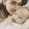Syahnaz dan keponakan
