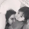 Syahnaz dan keponakan