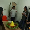 Dudy Oris, Laksana Surgaku
