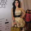 Syahrini, Gaun Pengantin