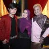 esal revano, dewi yull