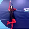 Idol Korea yang Mengenakan Baju Merah