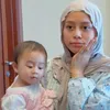 Lesti Kejora gendong Leshia