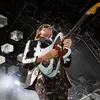 penampilan seru Arcade Fire
