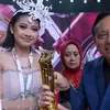 Tasya D'Academy terima hadiah