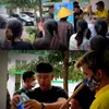 seleb jualan kaki lima, seleb jualan, jualan selebriti