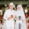 seleb settingan, hubungan seleb settingan