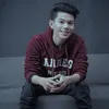 seleb ragukan status anak kandung, seleb tak akui anak, seleb tak akui anak kandung