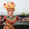 Perempuan Pembawa Sial